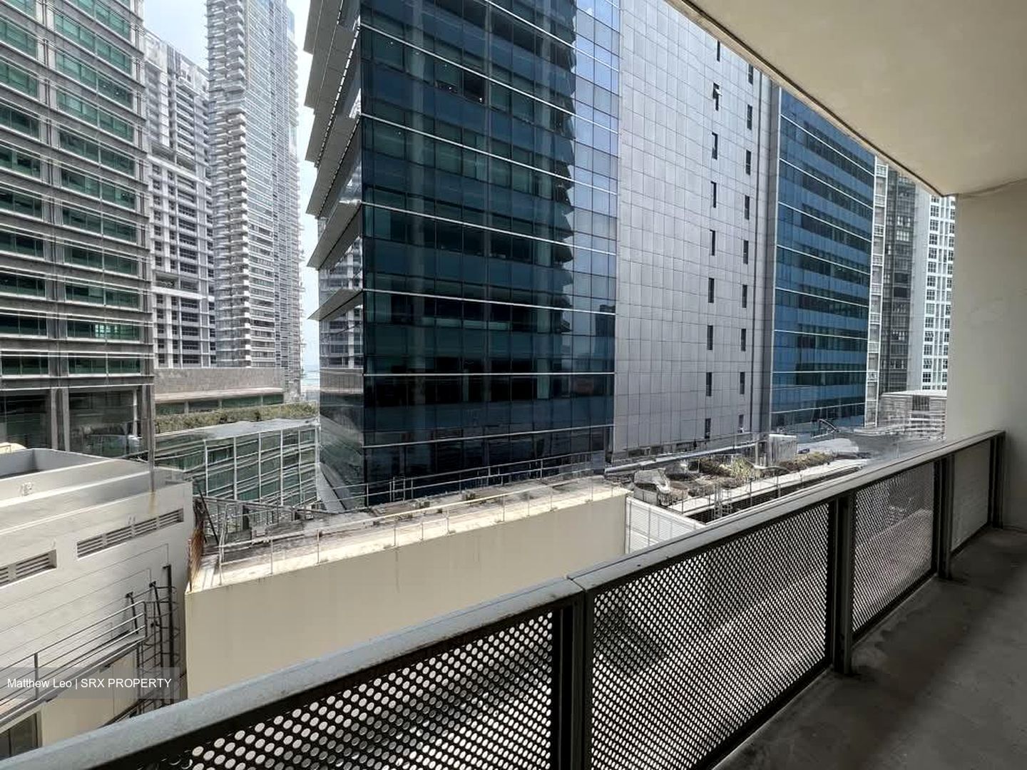 International Plaza (D2), Office #614652851